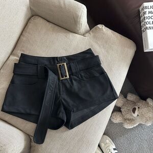 Elegant Black High Waist Women's Shorts with Belt